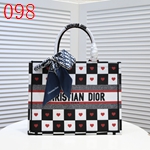 偽物ディオールバッグ